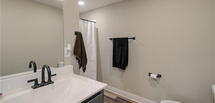 19807 NE 192ND Street, Holt, MO 64048
