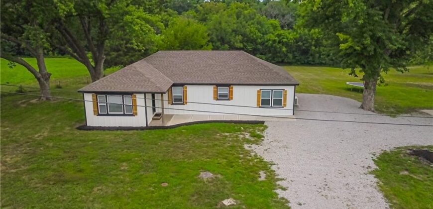 19807 NE 192ND Street, Holt, MO 64048