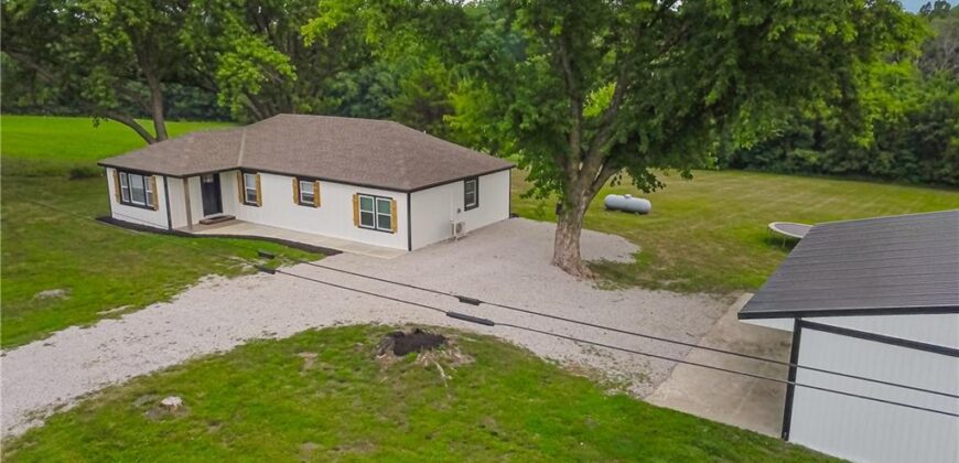 19807 NE 192ND Street, Holt, MO 64048