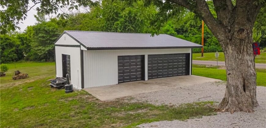 19807 NE 192ND Street, Holt, MO 64048
