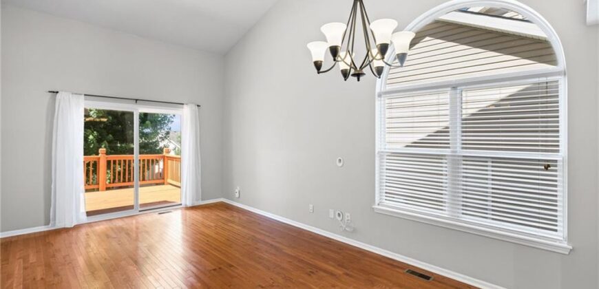 3637 NW 85th Street, Kansas City, MO 64154