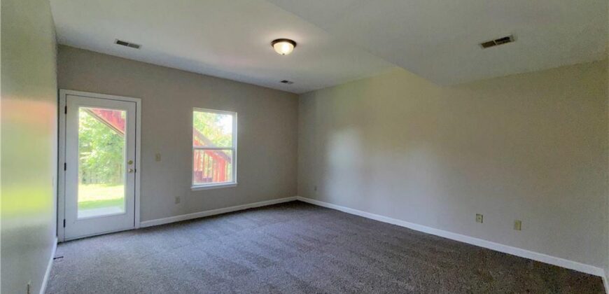 5101 NW 93rd Street, Kansas City, MO 64154