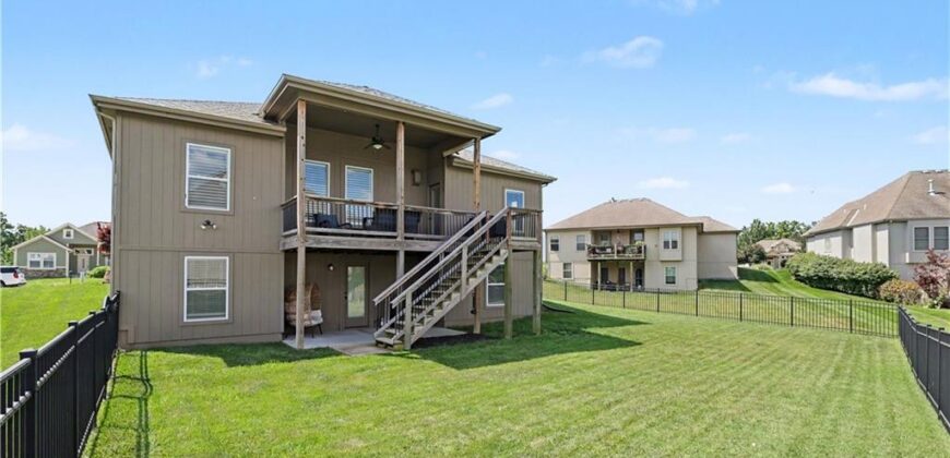 5724 N Kirkwood Avenue, Kansas City, MO 64151
