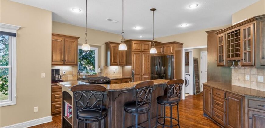 9411 N Kensington Avenue, Kansas City, MO 64156
