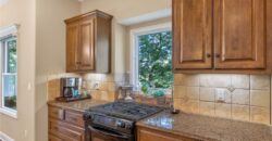 9411 N Kensington Avenue, Kansas City, MO 64156