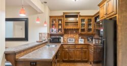 9411 N Kensington Avenue, Kansas City, MO 64156