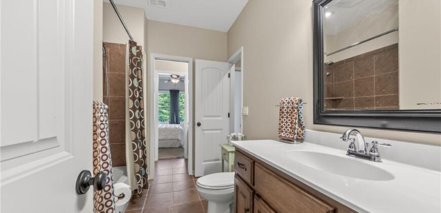 9411 N Kensington Avenue, Kansas City, MO 64156