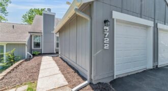 5722 N London Avenue, Kansas City, MO 64152