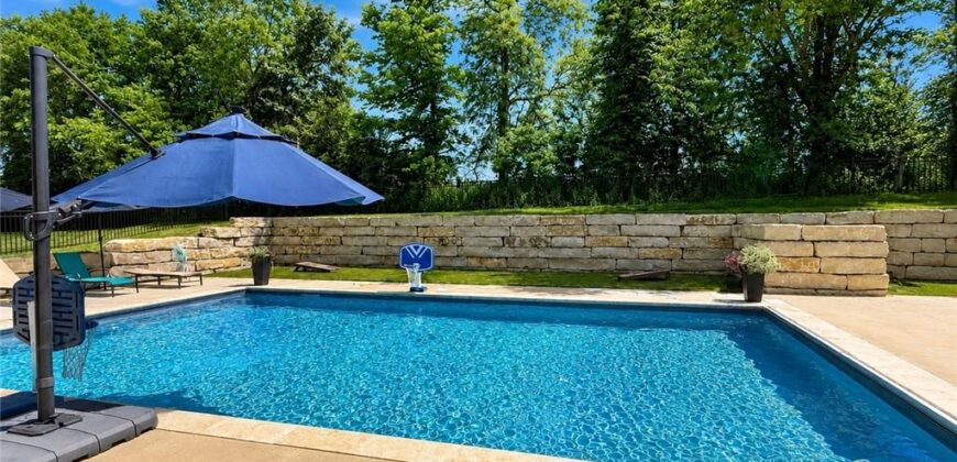 921 Foxglove Lane, Kearney, MO 64060