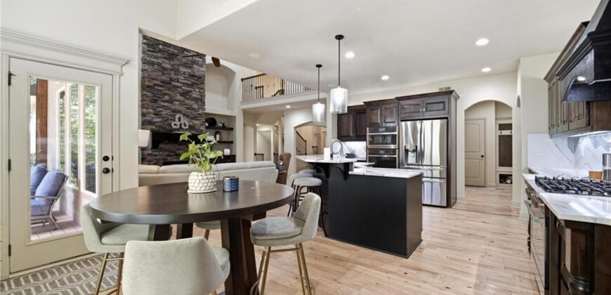 10607 N Hedges Street, Kansas City, MO 64157
