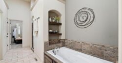 10607 N Hedges Street, Kansas City, MO 64157