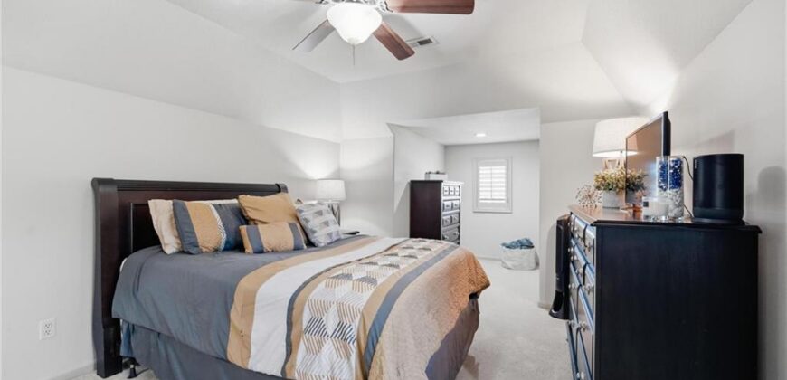 10607 N Hedges Street, Kansas City, MO 64157