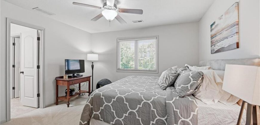 10607 N Hedges Street, Kansas City, MO 64157