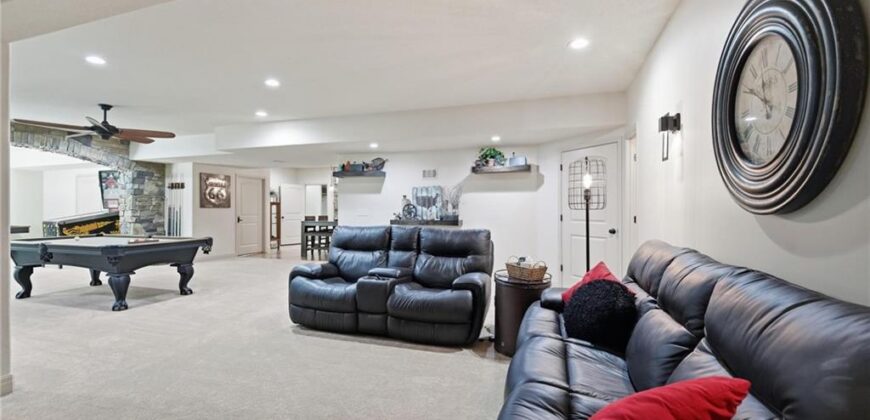 10607 N Hedges Street, Kansas City, MO 64157