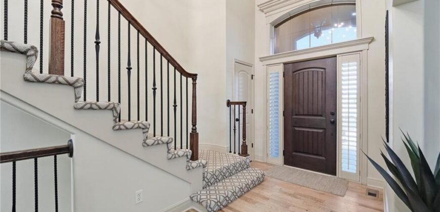10607 N Hedges Street, Kansas City, MO 64157