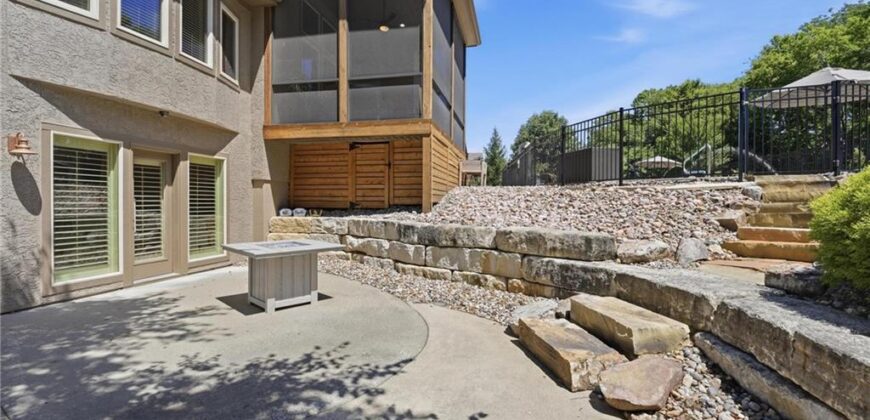10607 N Hedges Street, Kansas City, MO 64157