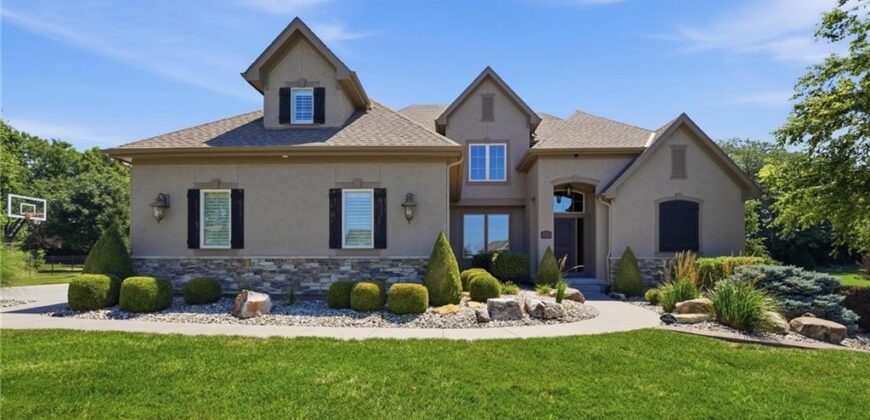 10607 N Hedges Street, Kansas City, MO 64157