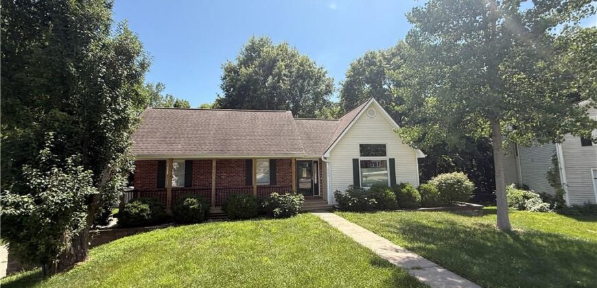 1745 Collins Drive, Platte City, MO 64079