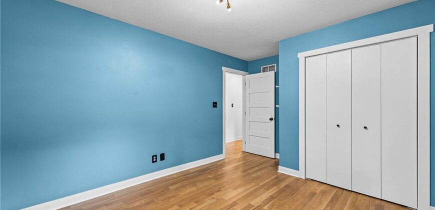 1745 Collins Drive, Platte City, MO 64079