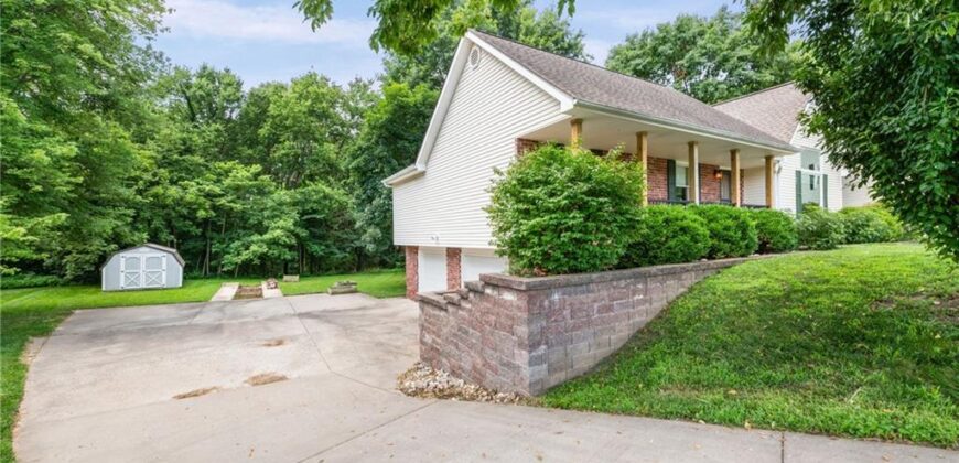 1745 Collins Drive, Platte City, MO 64079