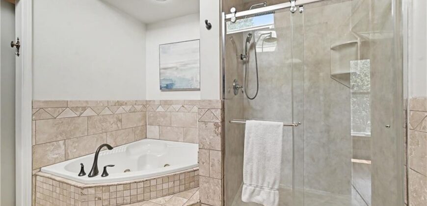 4203 NE 57th Terrace, Kansas City, MO 64119