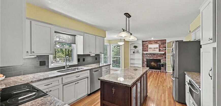 4203 NE 57th Terrace, Kansas City, MO 64119