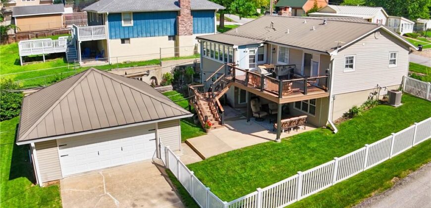 507 Walnut Street, Weston, MO 64098