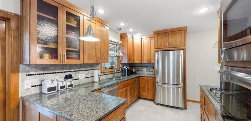 507 Walnut Street, Weston, MO 64098
