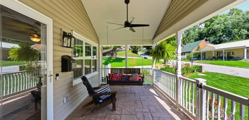 507 Walnut Street, Weston, MO 64098