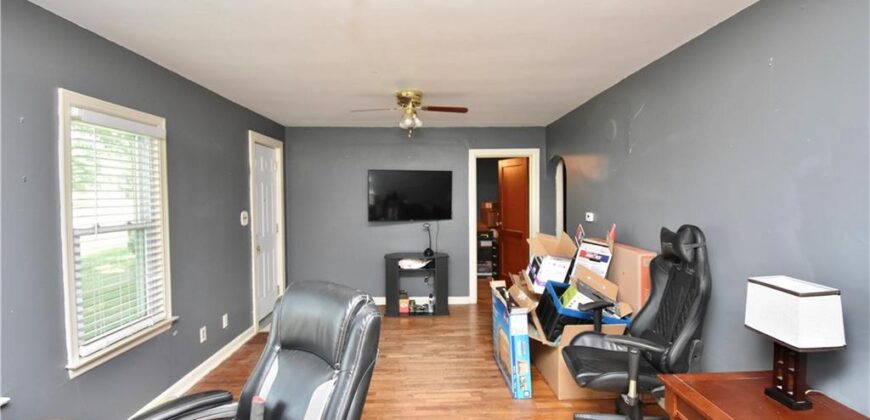 3105 B Highway, Liberty, MO 64068