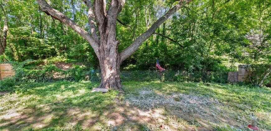 705 Cherry Street, Weston, MO 64098