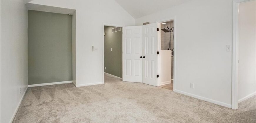 819 Porter Ridge Road, Kearney, MO 64060