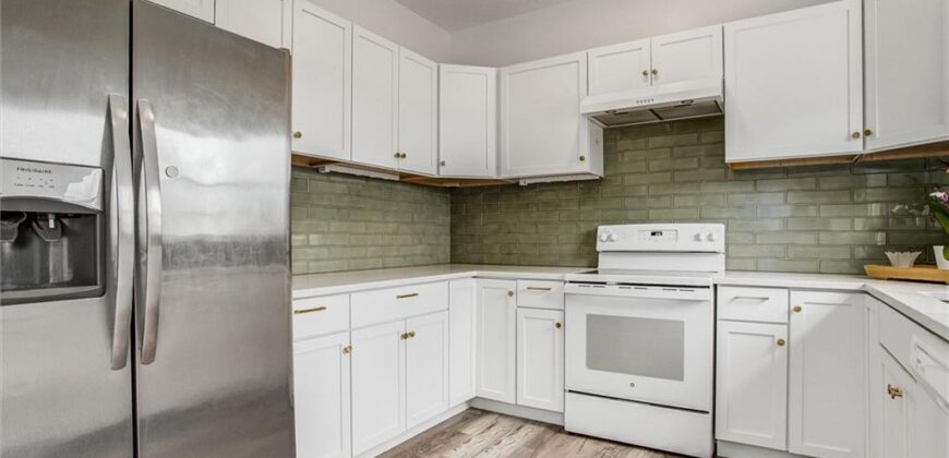 819 Porter Ridge Road, Kearney, MO 64060