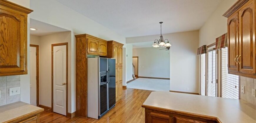 8308 NE 74Th Terrace, Kansas City, MO 64158