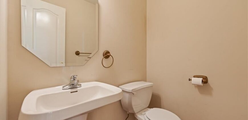 8308 NE 74Th Terrace, Kansas City, MO 64158
