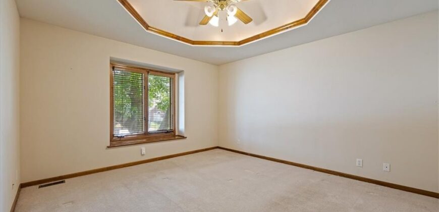 8308 NE 74Th Terrace, Kansas City, MO 64158