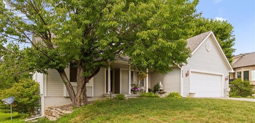 8308 NE 74Th Terrace, Kansas City, MO 64158