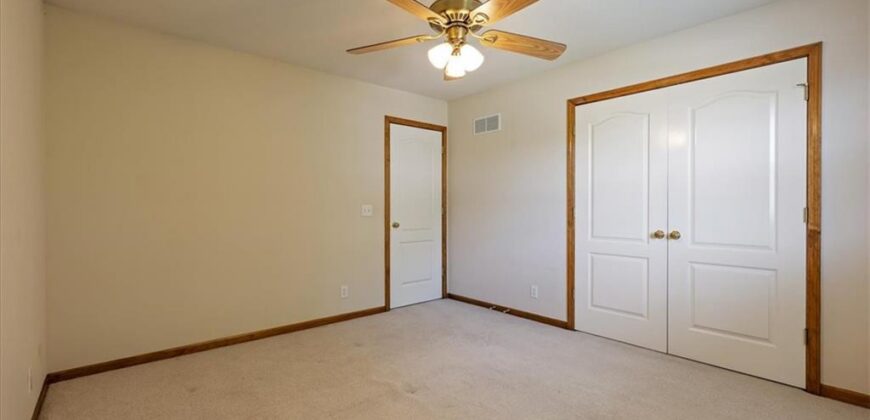 8308 NE 74Th Terrace, Kansas City, MO 64158