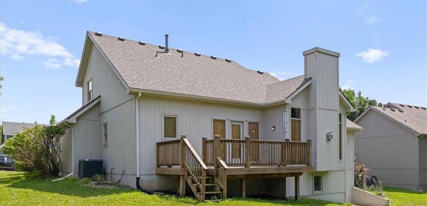 8308 NE 74Th Terrace, Kansas City, MO 64158