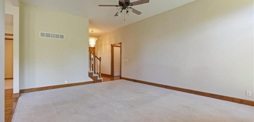 8308 NE 74Th Terrace, Kansas City, MO 64158