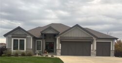 5794 NW Black Oak Court, Parkville, MO 64152
