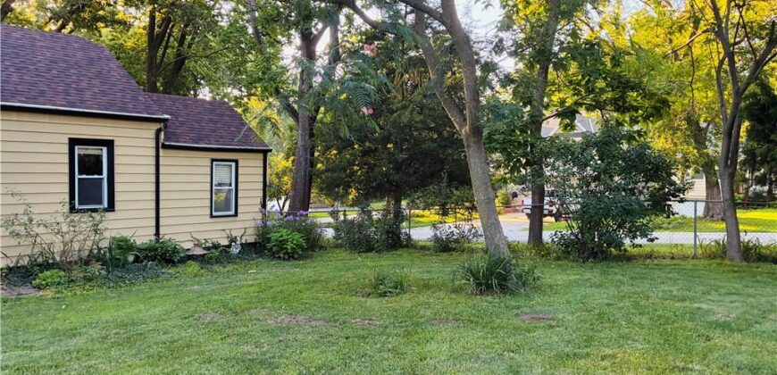 4641 N Elmwood Avenue, Kansas City, MO 64117