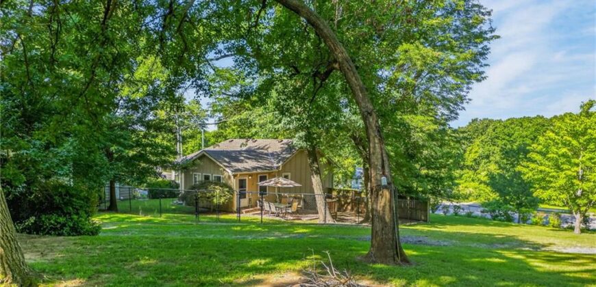 4625 N Bennington Avenue, Kansas City, MO 64117