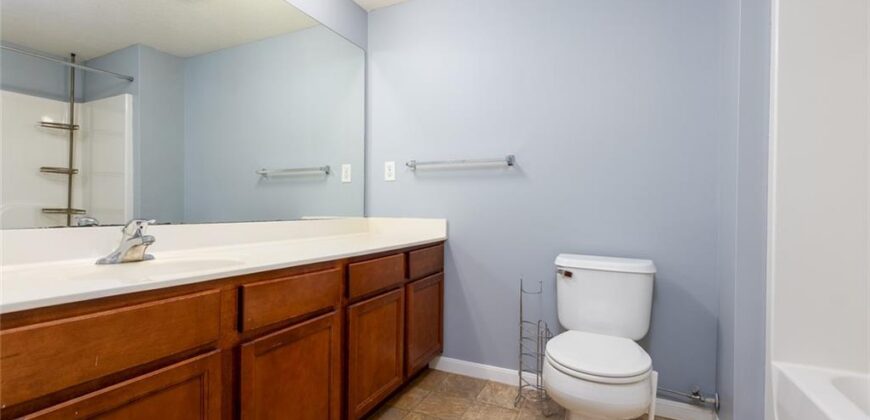 8111 N LAWNDALE Avenue, Kansas City, MO 64119