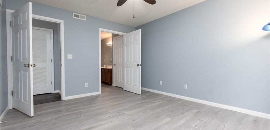 8111 N LAWNDALE Avenue, Kansas City, MO 64119
