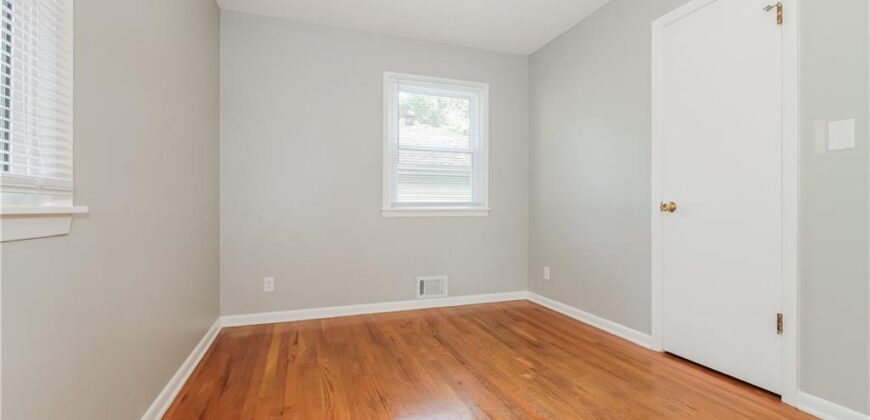 6303 N Bellefontaine Avenue, Gladstone, MO 64119
