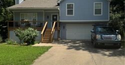 403 Woodland Avenue, Smithville, MO 64089