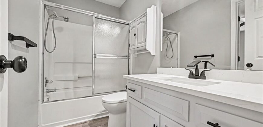 7033 N Fisk Court, Kansas City, MO 64151