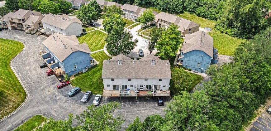 7033 N Fisk Court, Kansas City, MO 64151