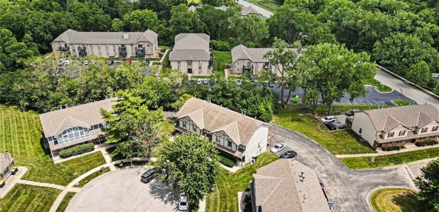 7033 N Fisk Court, Kansas City, MO 64151